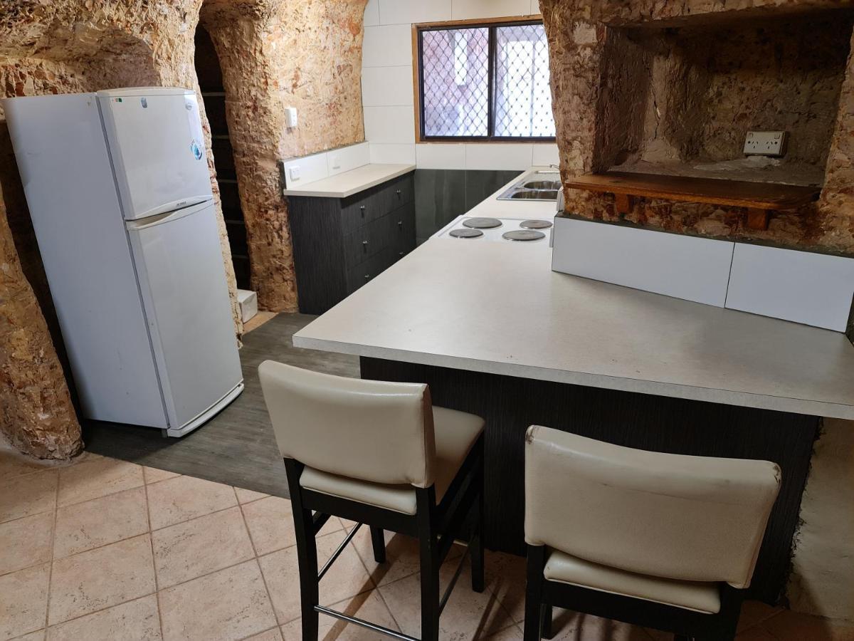 Underwood Court Fresh Dugout- Hosted By Coober Pedy Accommodations Eksteriør billede