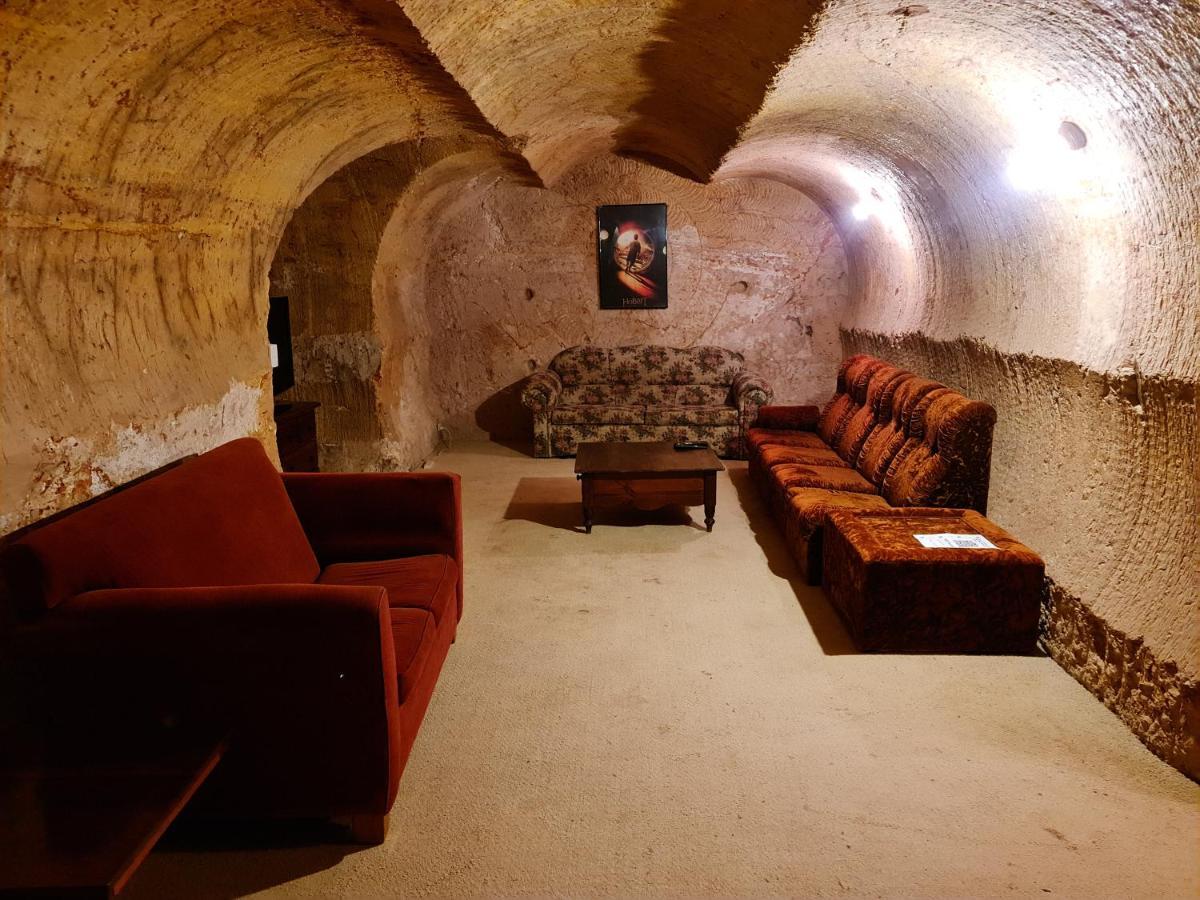 Underwood Court Fresh Dugout- Hosted By Coober Pedy Accommodations Eksteriør billede